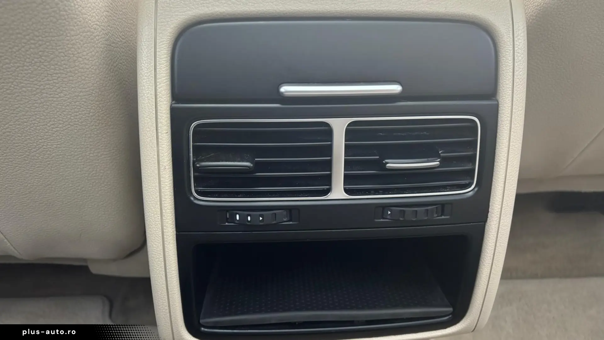 Vw Touareg 3.0 TDI 239cp