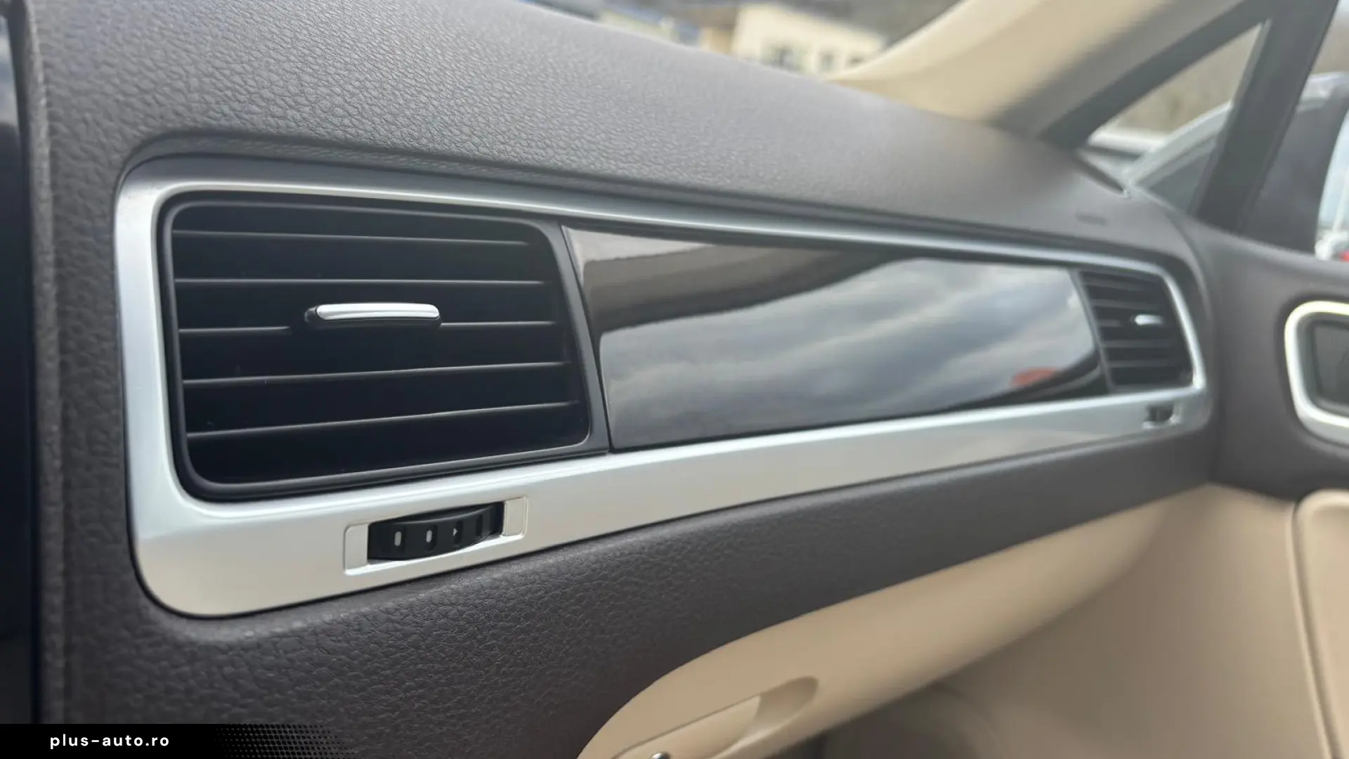 Vw Touareg 3.0 TDI 239cp