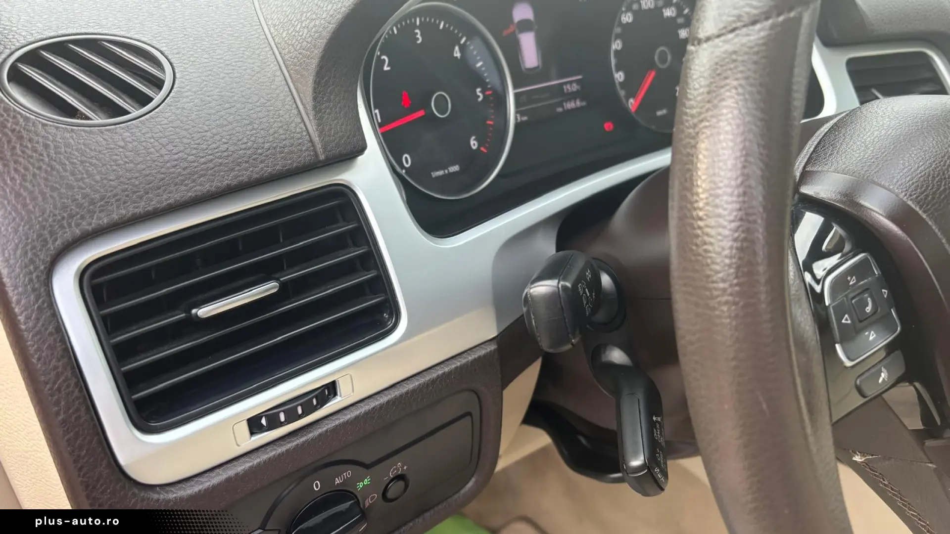 Vw Touareg 3.0 TDI 239cp