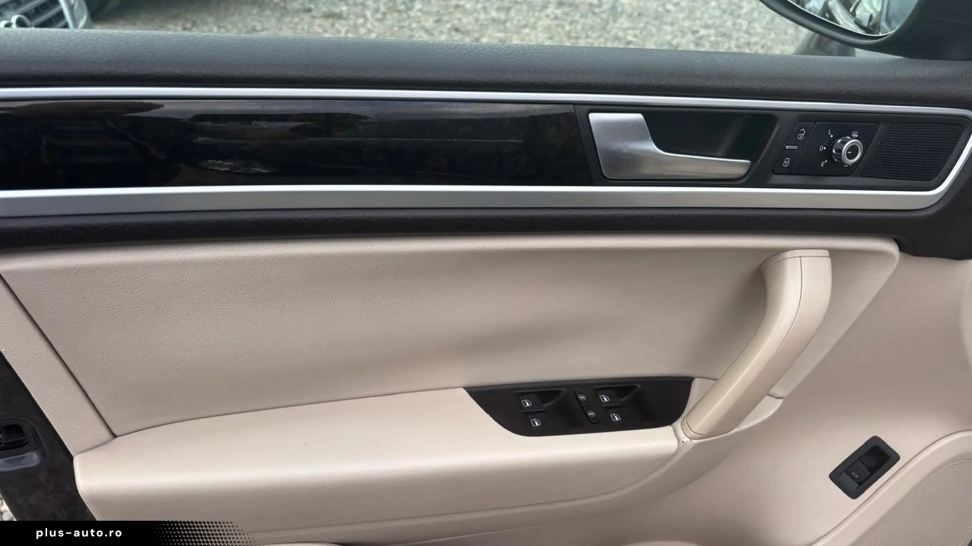 Vw Touareg 3.0 TDI 239cp