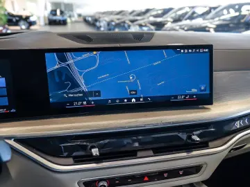 BMW X6 xDrive30d M Sport HUD ACC RFK NAVI Standh. LE