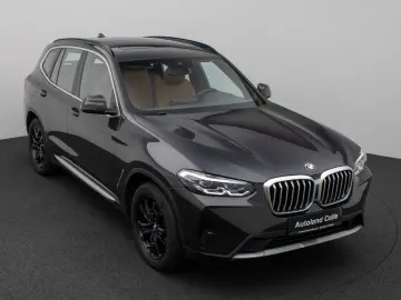 BMW X3 xD20d Panorama Kamera DAB AHK Sport 19Zoll