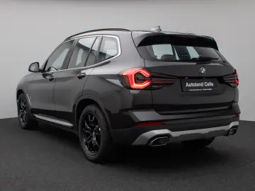 BMW X3 xD20d Panorama Kamera DAB AHK Sport 19Zoll