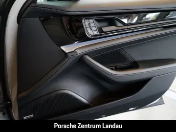 PORSCHE Panamera 4 E-Hybrid InnoDrive HA-Lenkung Head-Up