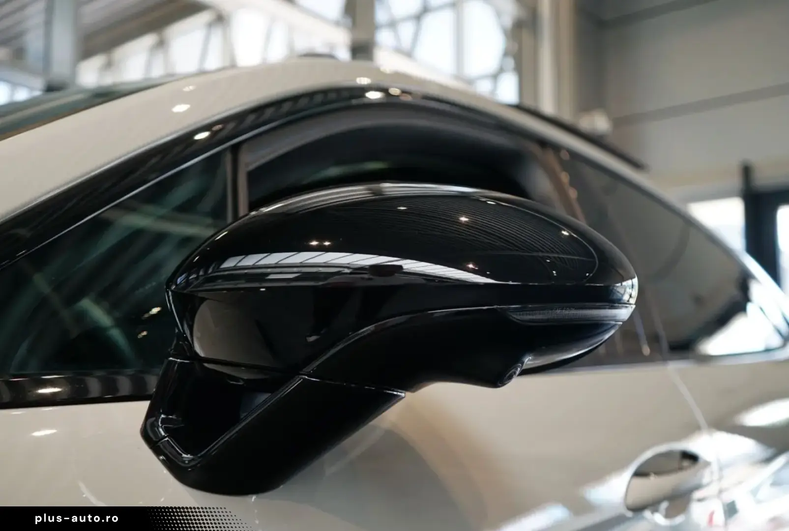 PORSCHE Panamera 4 E-Hybrid InnoDrive HA-Lenkung Head-Up
