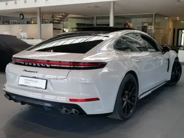 PORSCHE Panamera 4 E-Hybrid InnoDrive HA-Lenkung Head-Up