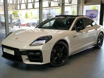 PORSCHE Panamera 4 E-Hybrid InnoDrive HA-Lenkung Head-Up