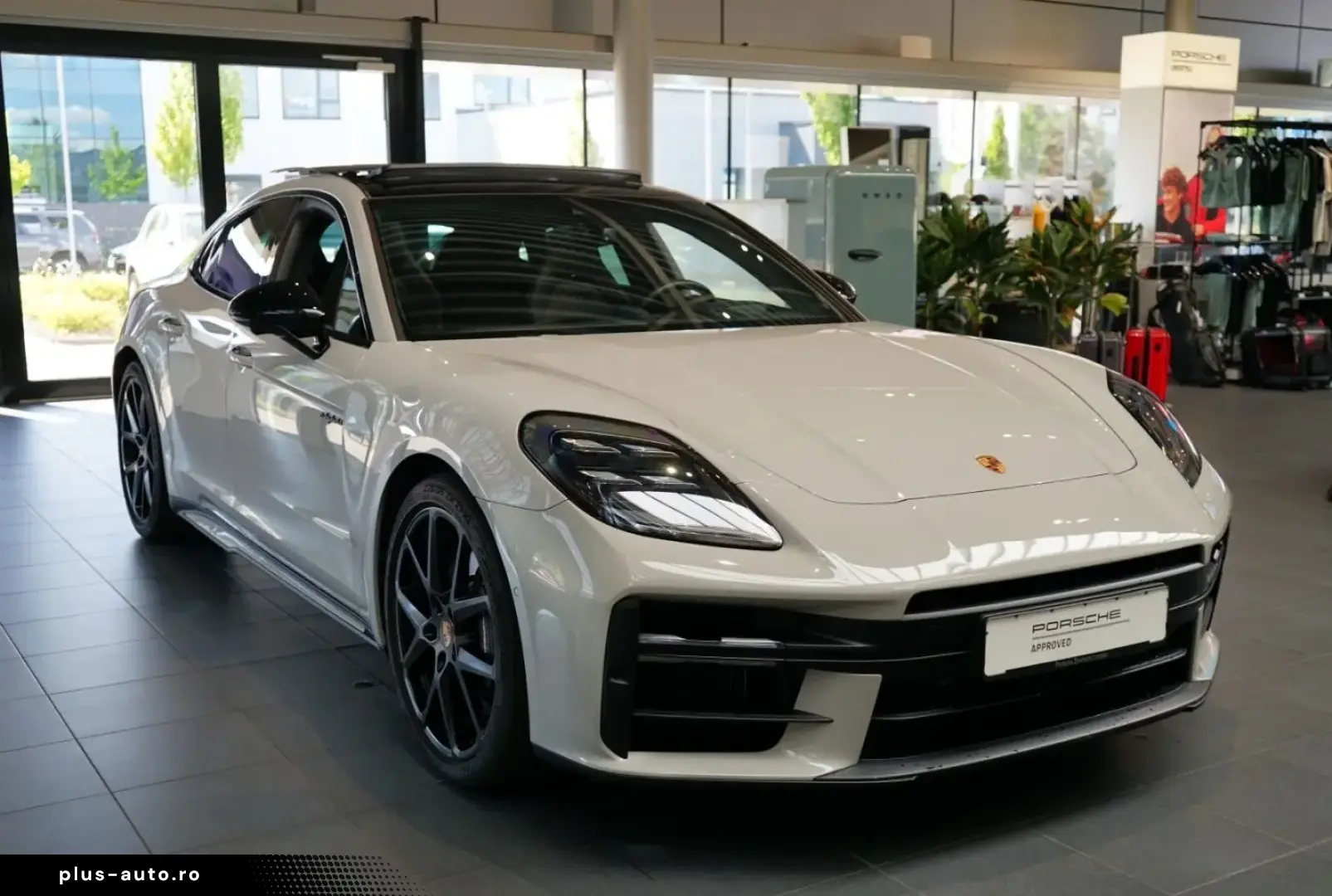 PORSCHE Panamera 4 E-Hybrid InnoDrive HA-Lenkung Head-Up