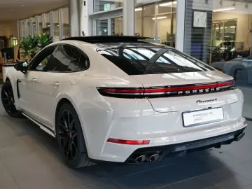 PORSCHE Panamera 4 E-Hybrid InnoDrive HA-Lenkung Head-Up