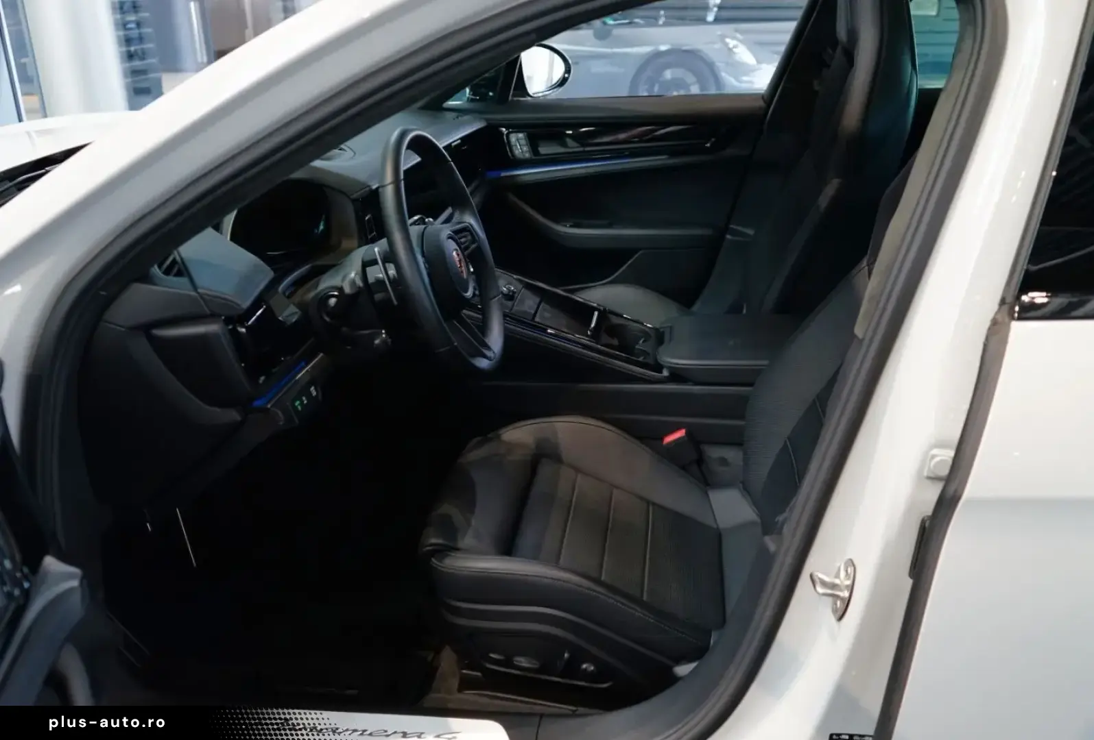 PORSCHE Panamera 4 E-Hybrid InnoDrive HA-Lenkung Head-Up
