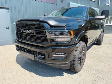 DODGE RAM 2500 Limited Crew 4 5 To 4x4 NAP Abgas MWST