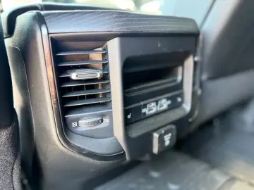 DODGE RAM 2500 Limited Crew 4 5 To 4x4 NAP Abgas MWST