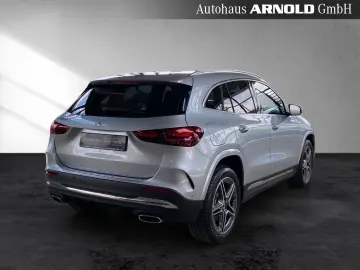 MERCEDES-BENZ GLA 250 e AMG Line Kamera Winter-P. el…