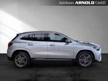 MERCEDES-BENZ GLA 250 e AMG Line Kamera Winter-P. el…