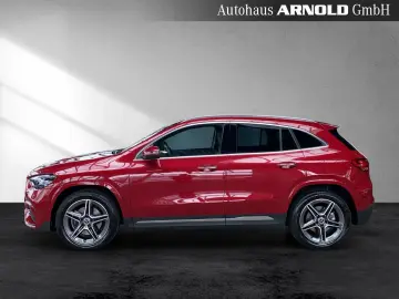 MERCEDES-BENZ GLA 250 e AMG Line Pano AHK MULTIB Bur…