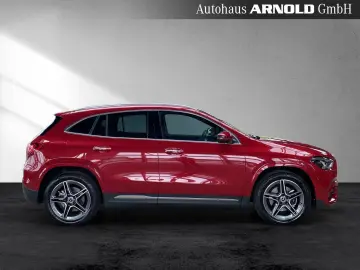 MERCEDES-BENZ GLA 250 e AMG Line Pano AHK MULTIB Bur…