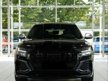 Audi RS Q8 4.0 TFSI quattro