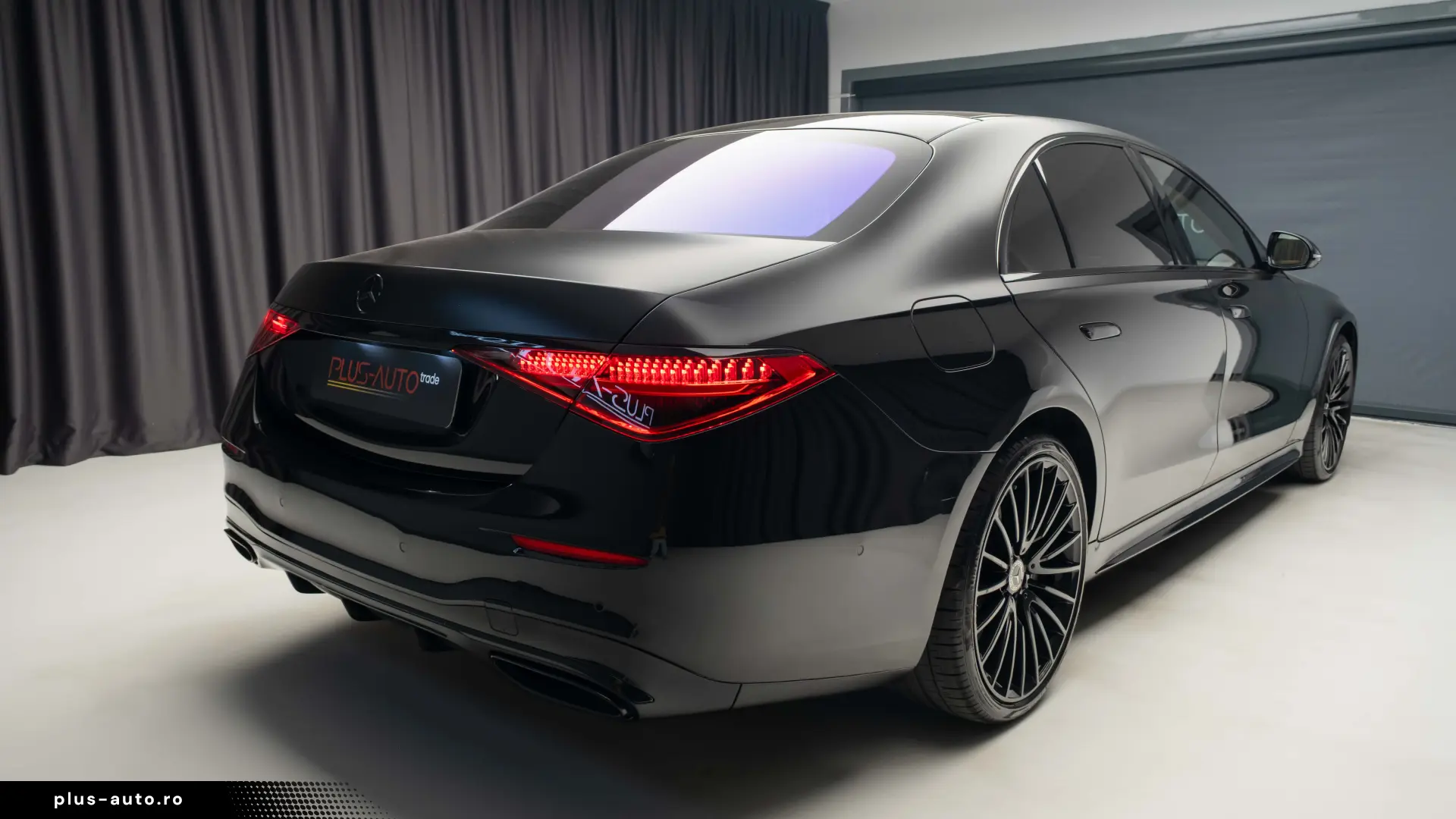 Mercedes-Benz S 500 4MATIC Limuzină L