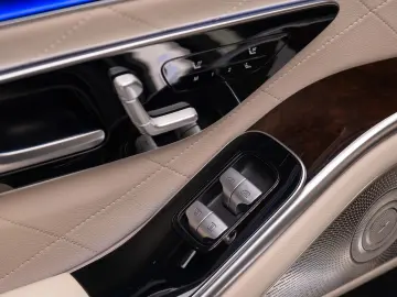 Mercedes-Benz S 500 4MATIC Limuzină L