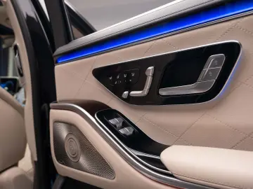 Mercedes-Benz S 500 4MATIC Limuzină L