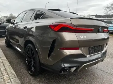 BMW X6 xDrive40d SEPANG