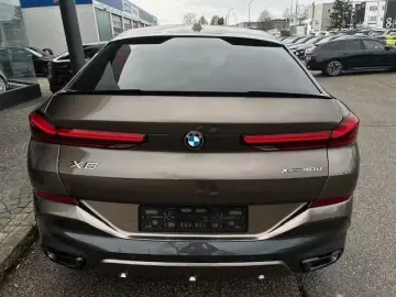 BMW X6 xDrive40d SEPANG