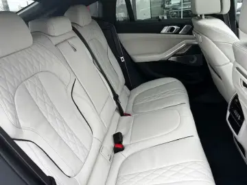 BMW X6 xDrive40d SEPANG