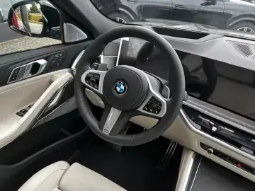 BMW X6 xDrive40d SEPANG