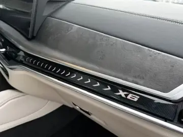 BMW X6 xDrive40d SEPANG