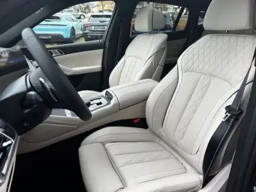 BMW X6 xDrive40d SEPANG