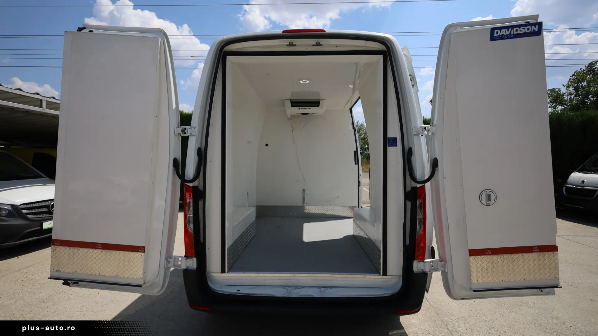Mercedes-Benz Sprinter L1H2 2.2D 143 CP