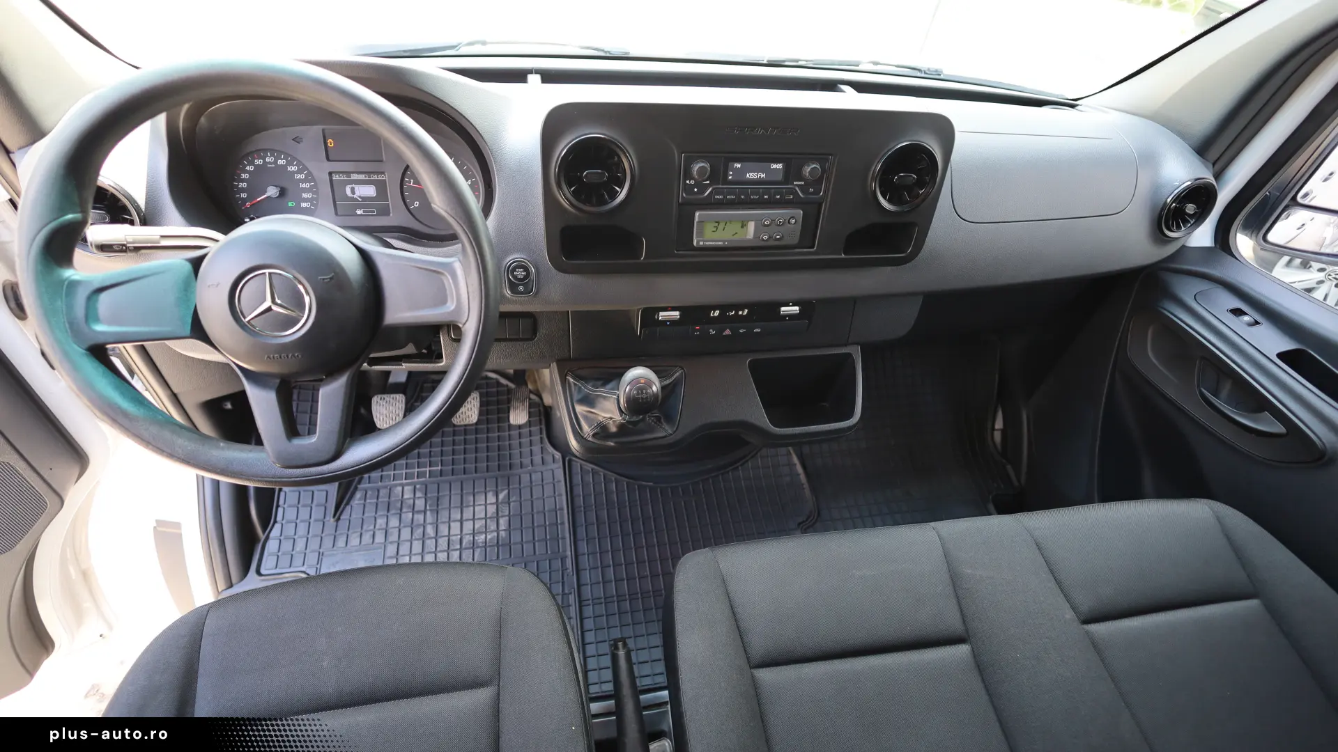Mercedes-Benz Sprinter L1H2 2.2D 143 CP