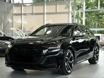 Audi RS Q8 4.0 TFSI quattro