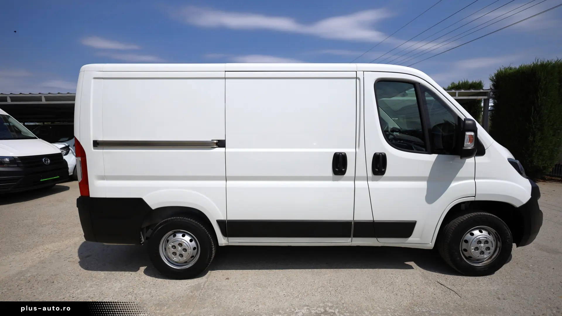 Peugeot Boxer L1H1 2.2D 120CP