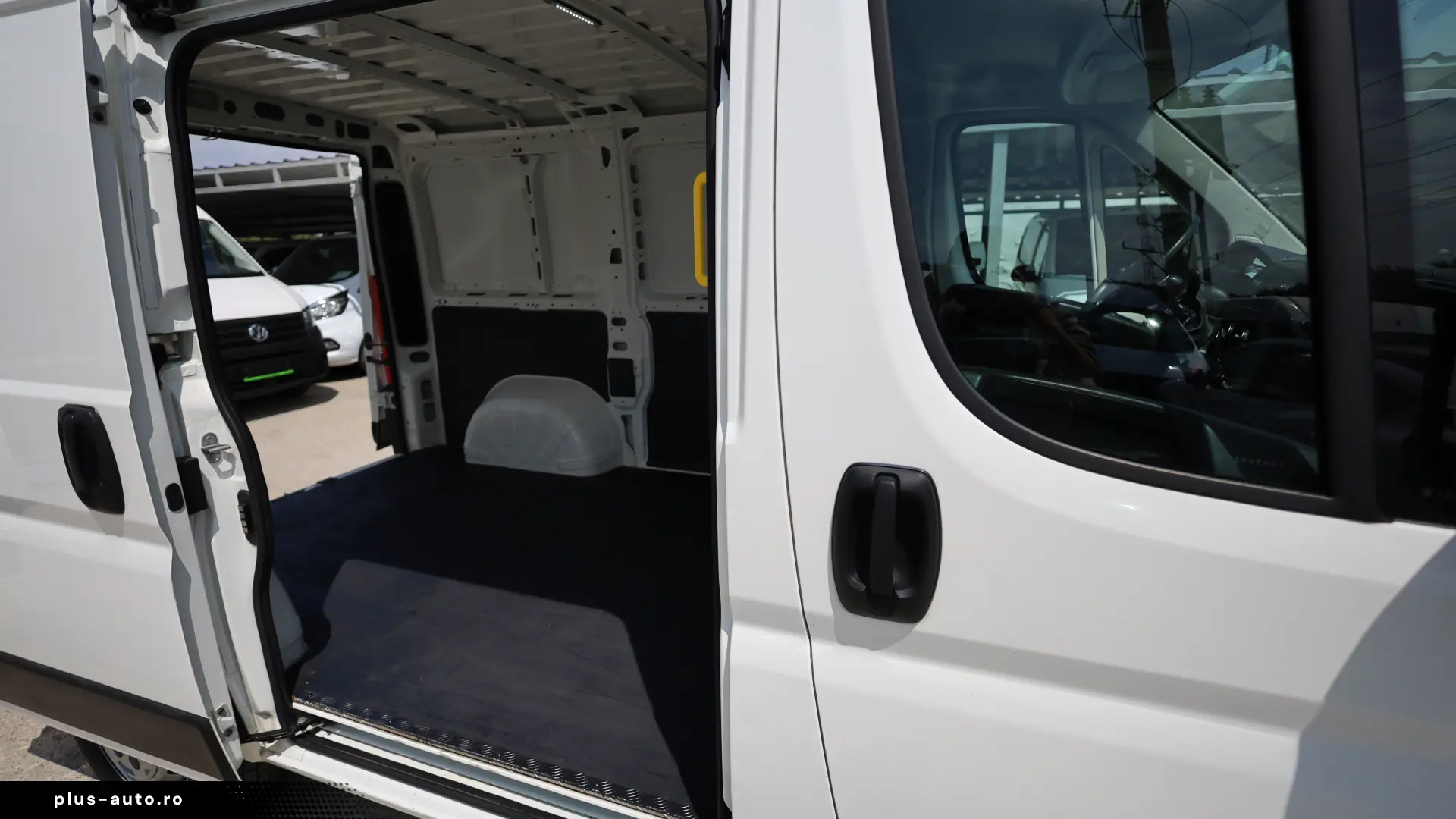 Peugeot Boxer L1H1 2.2D 120CP