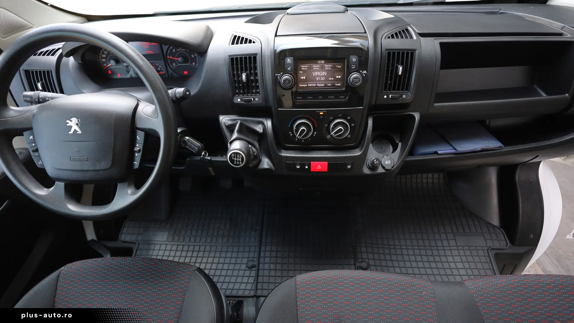 Peugeot Boxer L1H1 2.2D 120CP