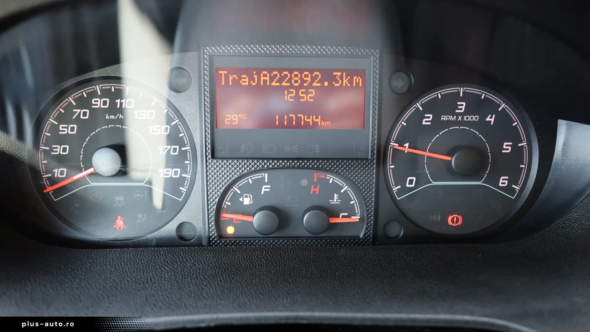 Peugeot Boxer L1H1 2.2D 120CP