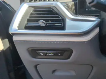 BMW X6 M60 i xDrive