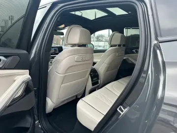 BMW X6 M60 i xDrive