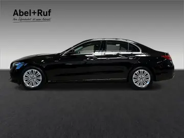 Mercedes-Benz C 220 d AVANTGARDE LED Kame Pano