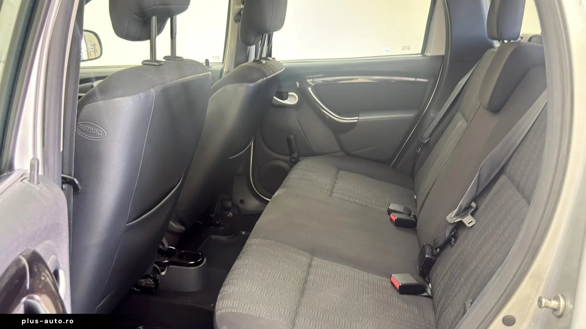 Dacia   Duster   1.5 dCi   90CP   An 2011   Euro 5   Manuală