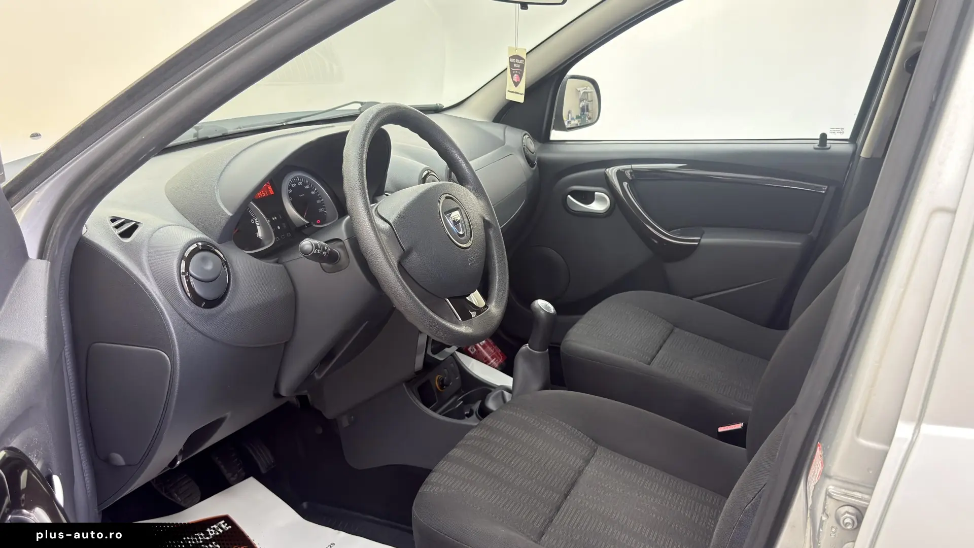 Dacia   Duster   1.5 dCi   90CP   An 2011   Euro 5   Manuală