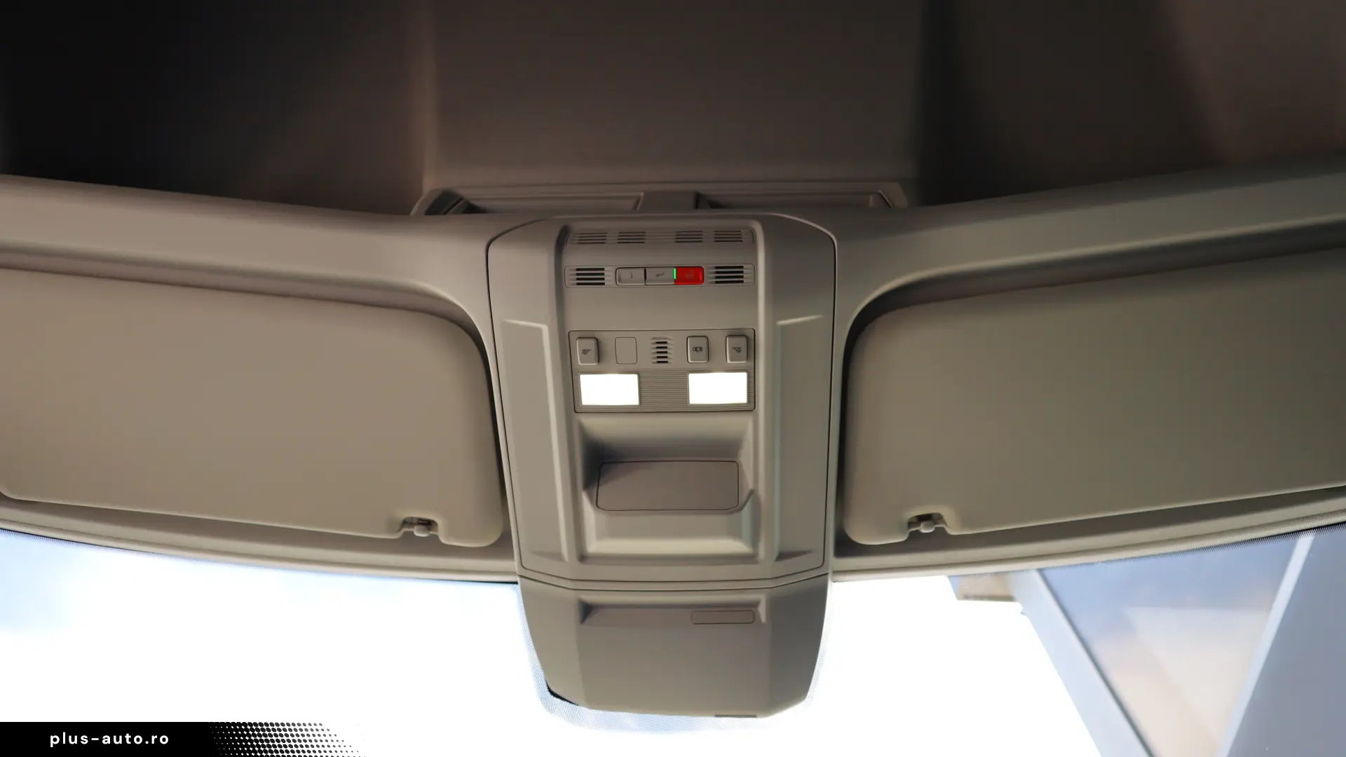 Volkswagen Crafter L2H2 2.0D 102CP