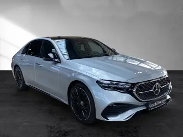Mercedes-Benz E 300 de 4Matic AMG Line - AIRMATIC