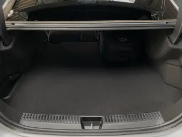 Mercedes-Benz E 300 de 4Matic AMG Line - AIRMATIC