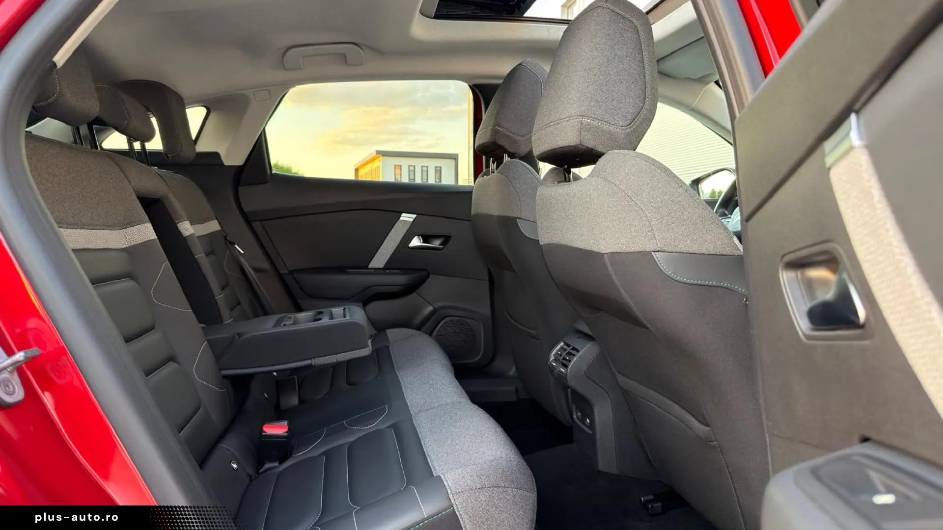 Citroën C4 PureTech 155 Stop&Start EAT8 SHINE