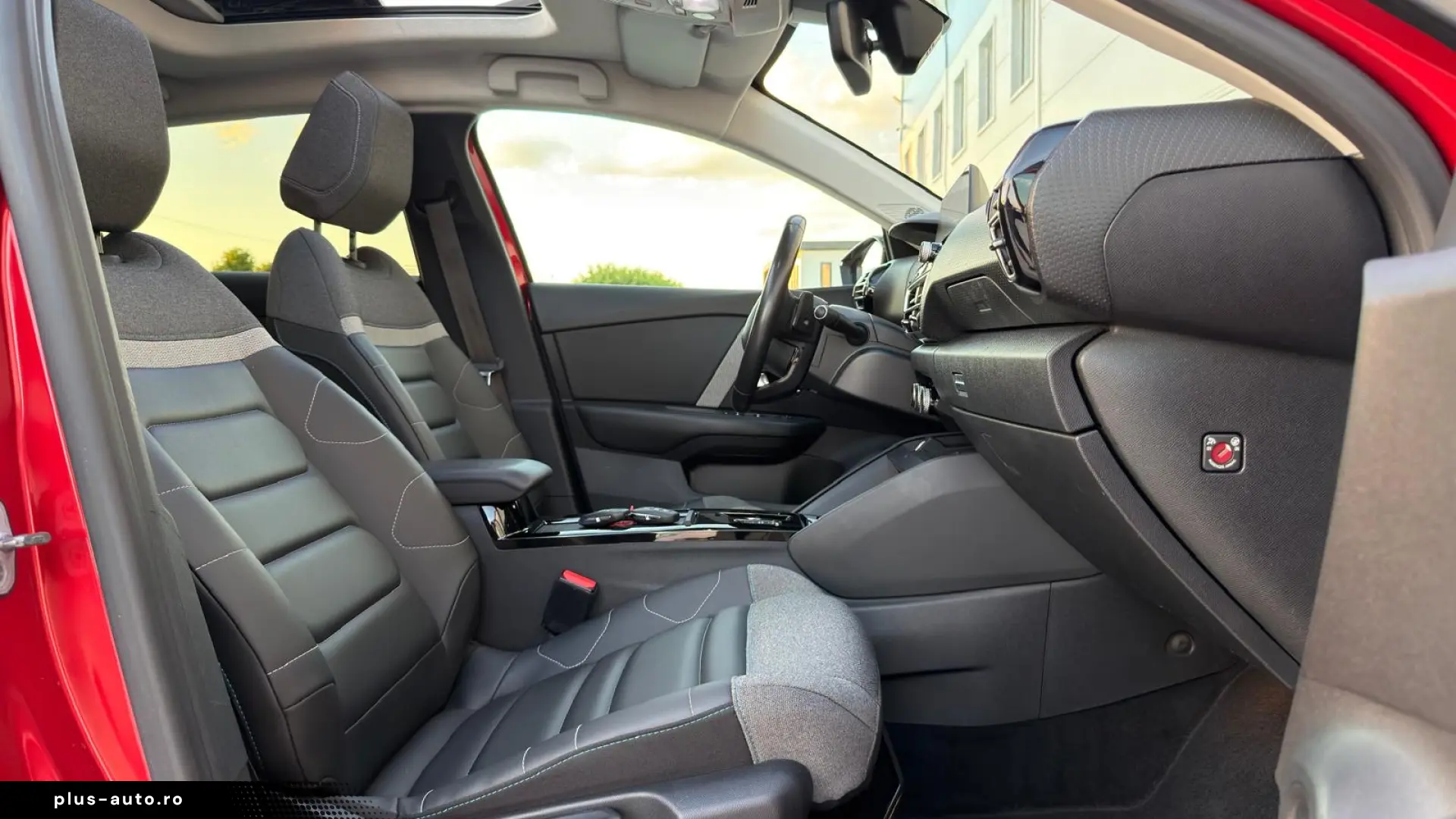 Citroën C4 PureTech 155 Stop&Start EAT8 SHINE