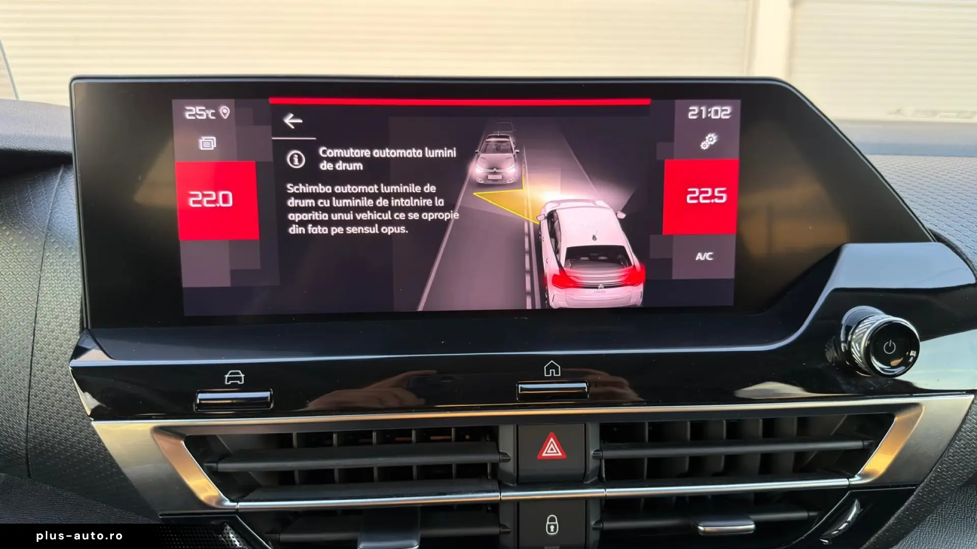 Citroën C4 PureTech 155 Stop&Start EAT8 SHINE