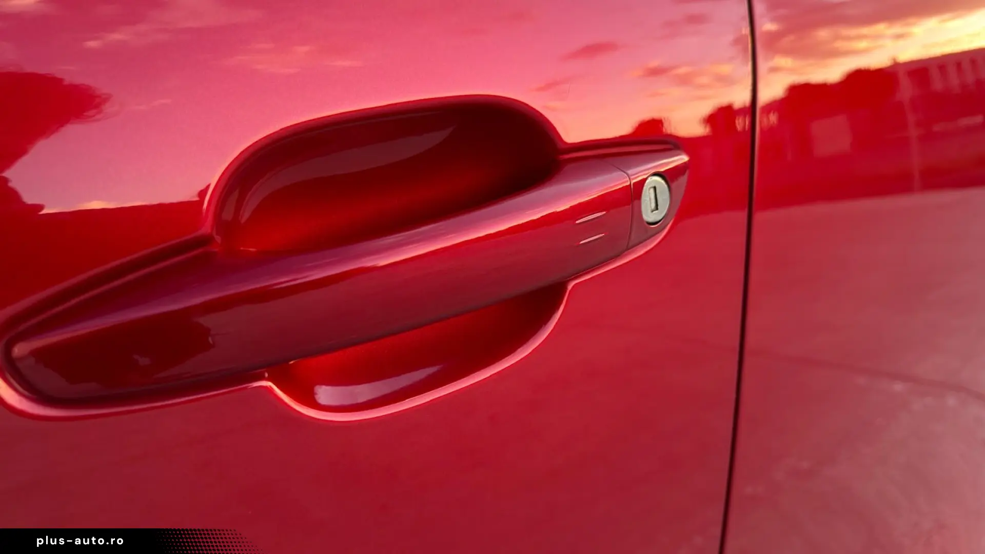 Citroën C4 PureTech 155 Stop&Start EAT8 SHINE