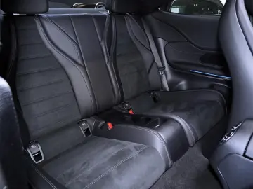 MERCEDES-BENZ CLE 200 AMG COUPÉ ADVANCED PLUS PANORAMA
